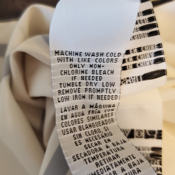 Thread + Supply Pullover Windbreaker - Picture 5 of 6